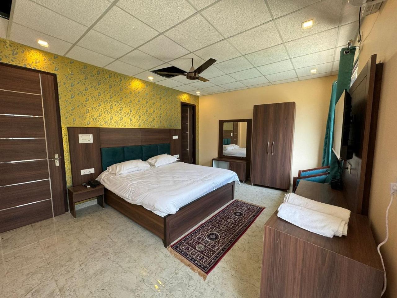 Himalaya Stay Rishīkesh Exterior foto